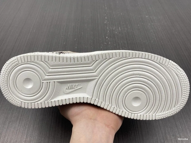 Reps TBK Blank Canvas 4 Retro Jordan (W) DQ4909-100 0727